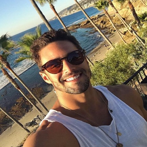 ⭐️⭐️⭐️⭐️⭐️Lucas Marinho